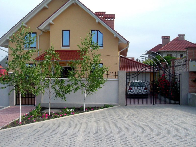 Brána